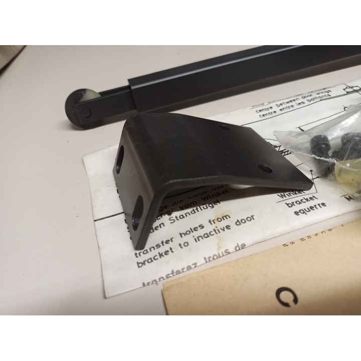 Schüco 209423  Schließfolgeregler schwarz