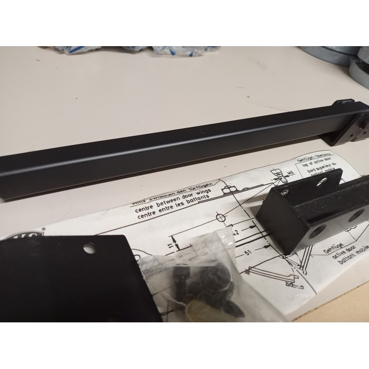 Schüco 209423  Schließfolgeregler schwarz