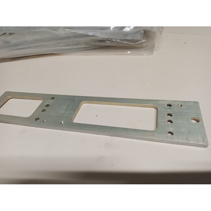 GEZE Montageplatte TS 4000 / TS 5000 silber