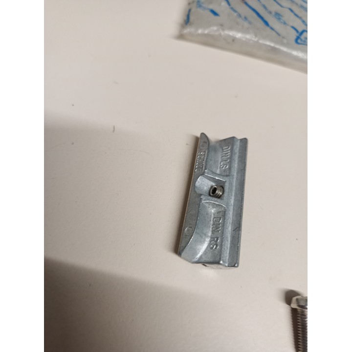 Schüco 217244 Drehsperre braun