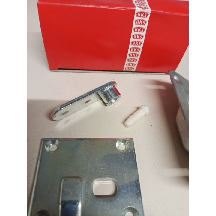 Schüco / BKS Bodenschließmulde T30 von 1988