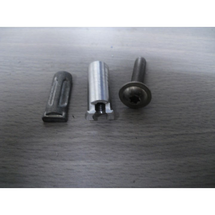 Schüco 240577 Klemmanker für Rollentürband