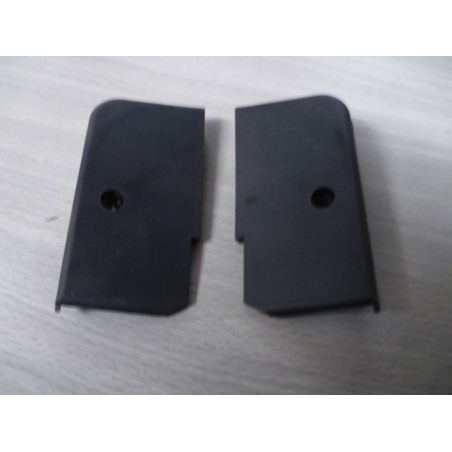GU 9-38543 Endkappe schwarz 1 Paar