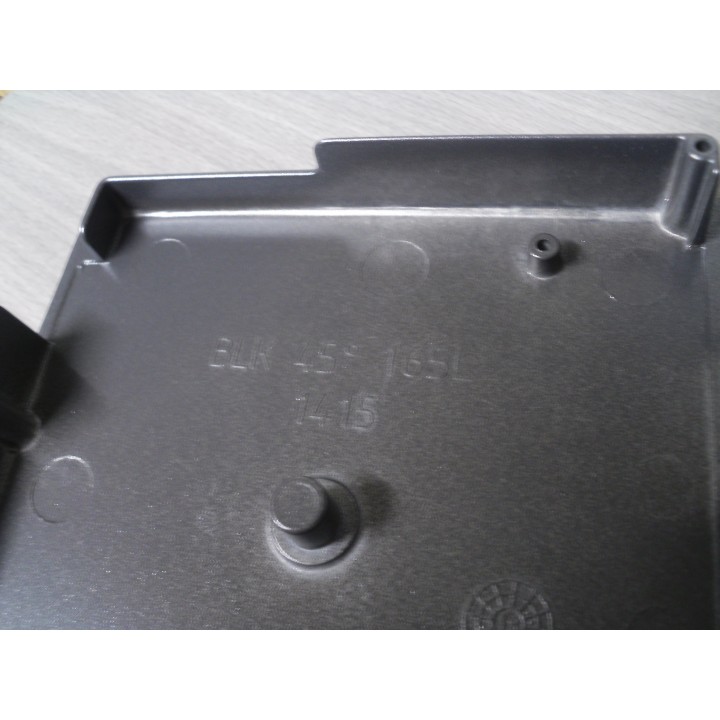 Heroal Rollladenkastendeckel 165mm links DB703