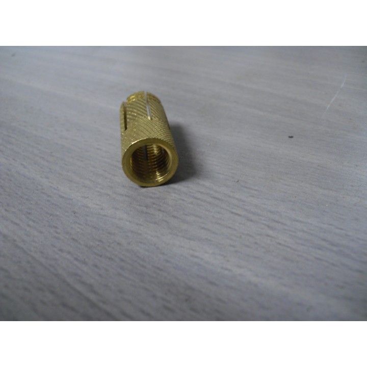 Würth 904312 M12 Messing Dübel  1 Stück