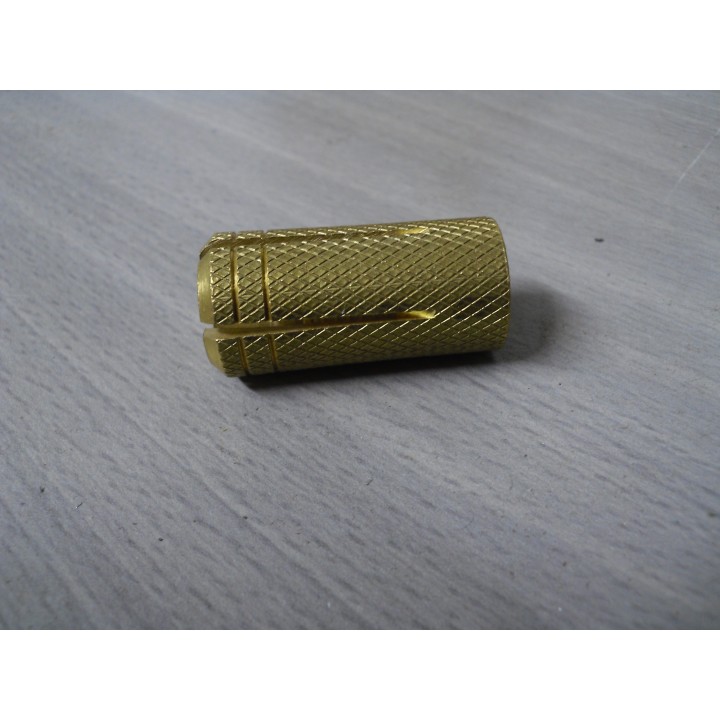 Würth 904316 M16 Messing Dübel  1 Stück