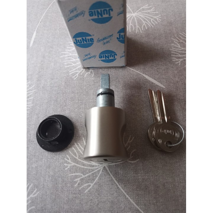 Junie 3551 Re Dreholive mit Profilzylinder /