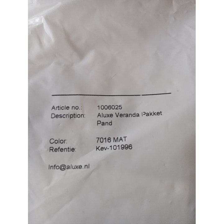 Aluxe Schrauben Veranda Pand Farbe 7016 mat