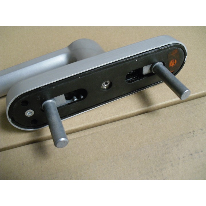 Schüco 209709 Türtreibriegel silber / EV1 B-Ware