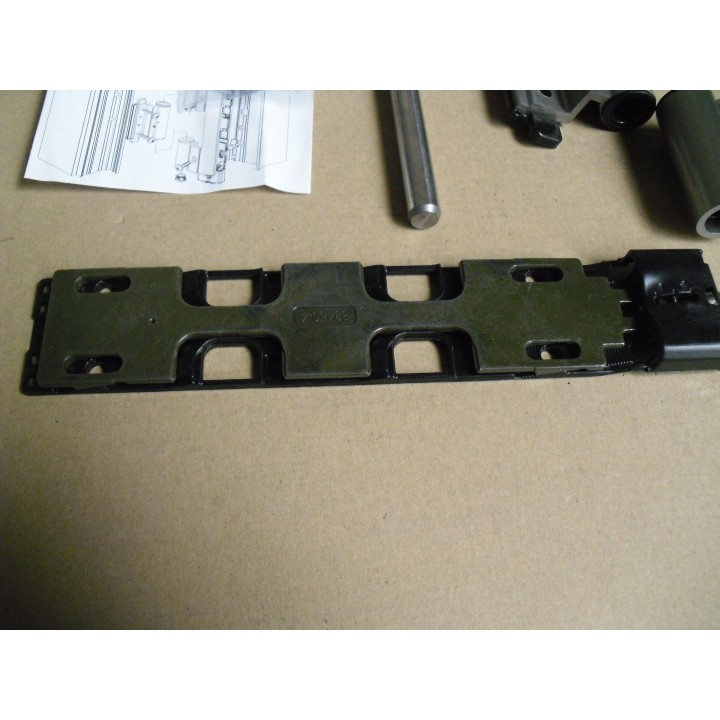 Schüco 239588 Rollentürband Edelstahloptik