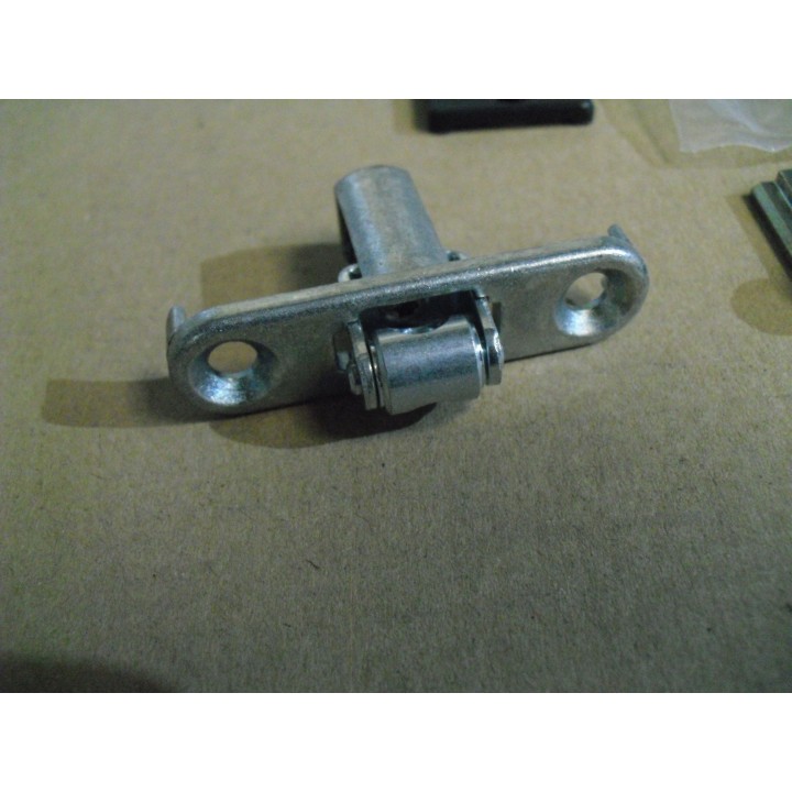 Schüco 243101 Rollenschnäpper