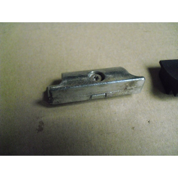 Schüco 243210 Zusatzverriegelung AvanTec