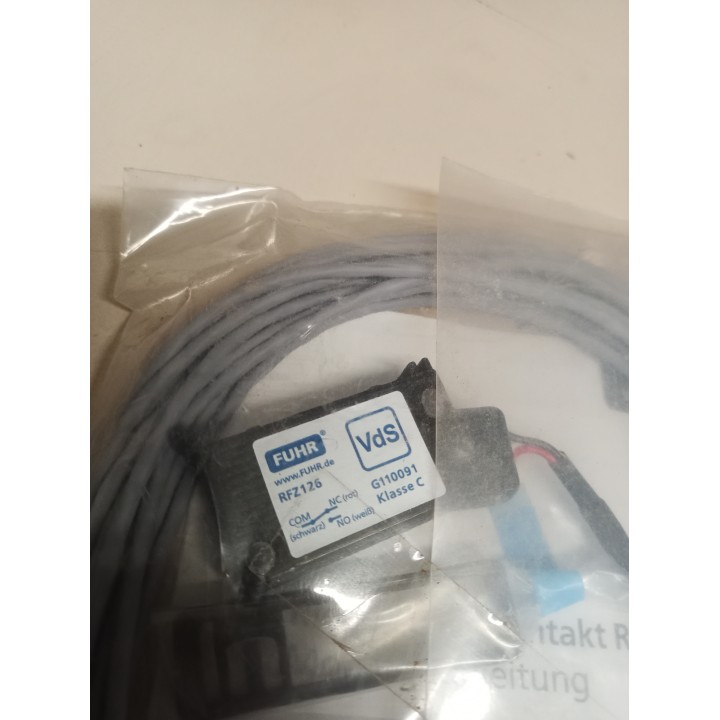 Fuhr Riegelschaltkontakt RFZ126VDS