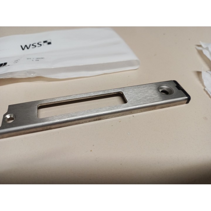 WSS Schließblech 017372400426 DIN links