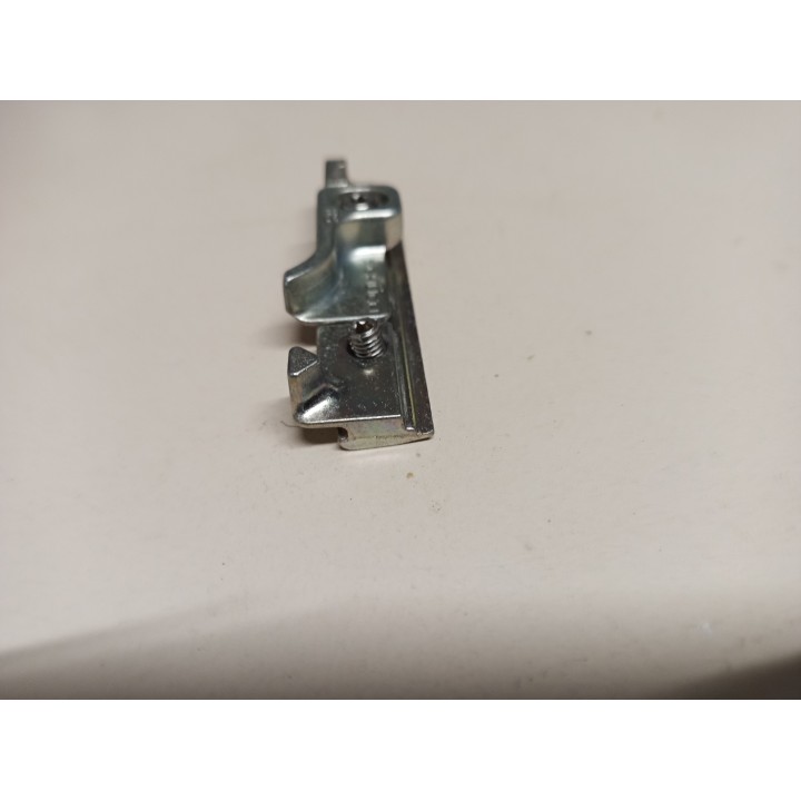Schüco 243050 Riegelstück DIN rechts